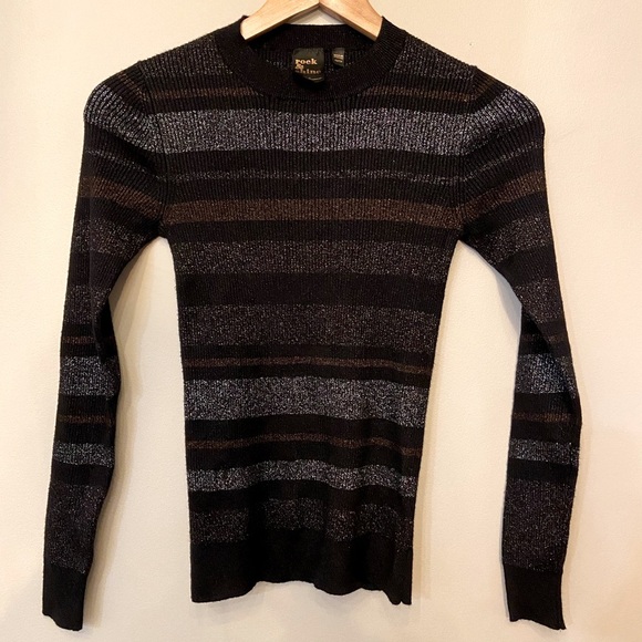 NWOT Reitmans Rock&Shine Metallic Holiday Striped Ribbed Fitted Crewneck Sweater - Picture 1 of 3